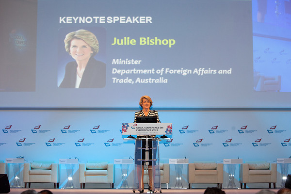 Foreign Minister Julie Bishop delivering a keynote speech at the Seoul Conference on Cyberspace 2013.