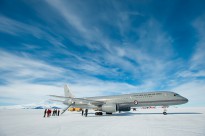 RNZAF Boeing lands at Pegasus Airfield on the Ross Ice Shelf during it's maiden flight to Antarctica.