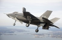 Marine Corps Joint Strike Fighter F-35B on a test flight on the Patuxent River, Maryland.