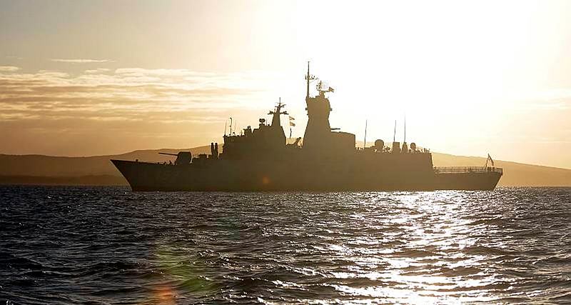 HMAS Perth transits through King George's Sound into the city of Albany, Western Australia.