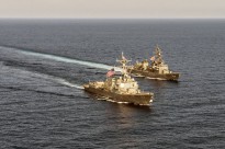 USS Mustin and JS Kirisame conduct bilateral training in South China Sea