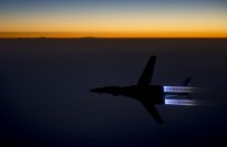 A U.S. Air Force B-1B Lancer flies over northern Iraq after conducting air strikes in Syria against ISIL targets