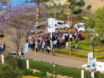 Onlookers during fighting at the Westgate mall area.