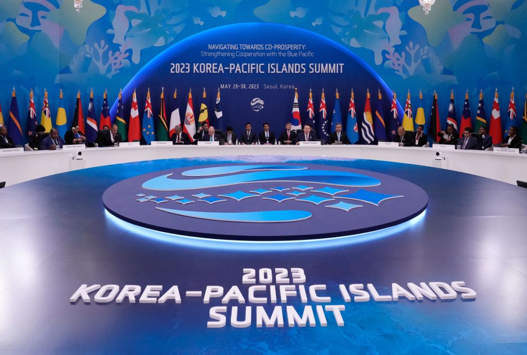 한국은 왜 태평양 지도자들을 정상회담에 초청했고 왜 갔을까?
